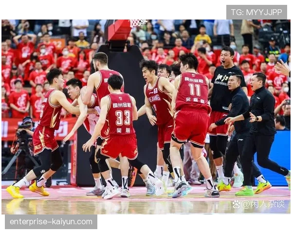 CBA常规赛收官战：广东宏远大胜浙江广厦，锁定积分榜前三